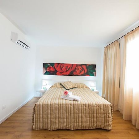 Operetta House Apartman Lárnaka Kültér fotó