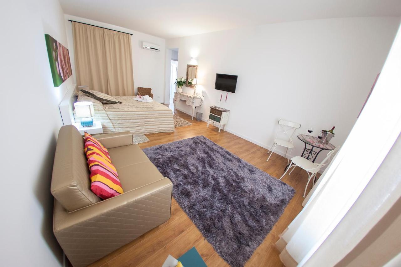 Operetta House Apartman Lárnaka Kültér fotó