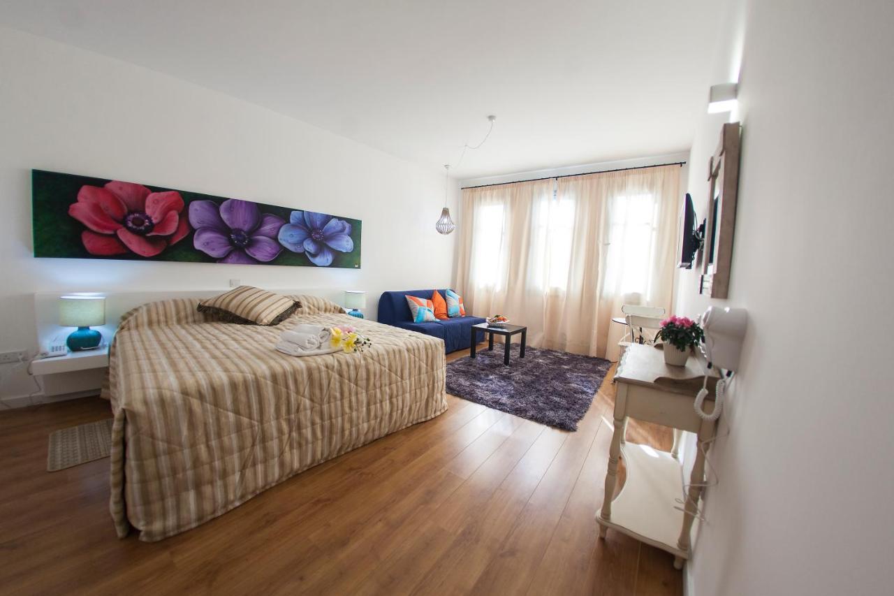 Operetta House Apartman Lárnaka Kültér fotó